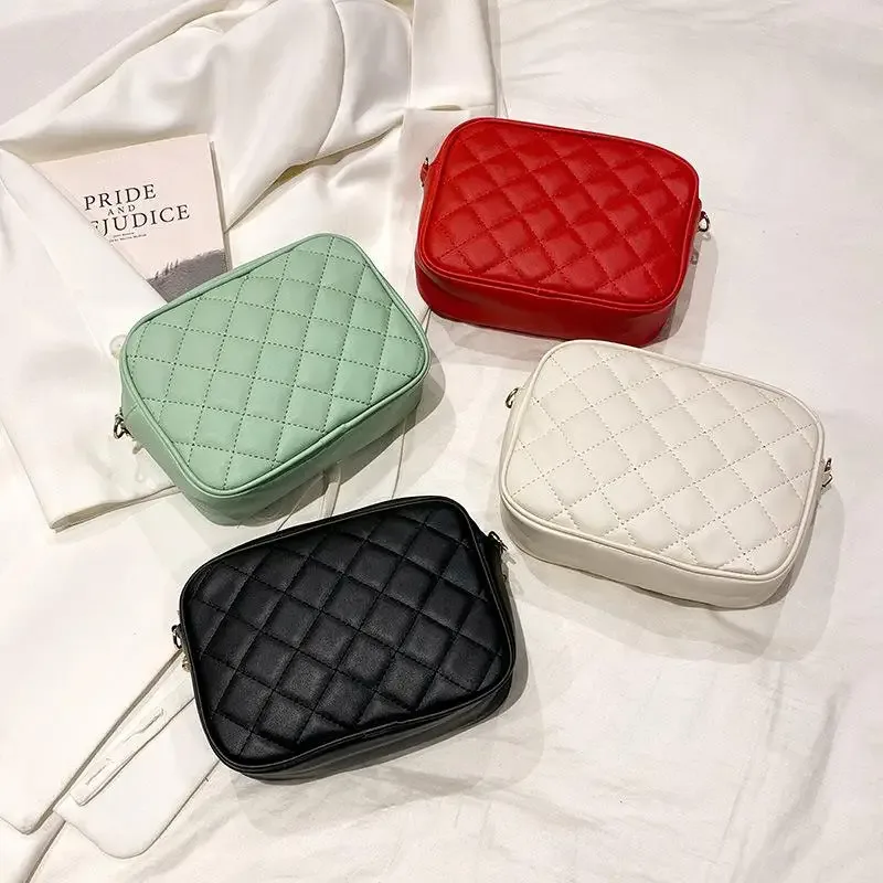 sac à main femme à bandoulière unique, sac messager en cuir pu avec pompon, sac à bandoulière quotidien pour filles