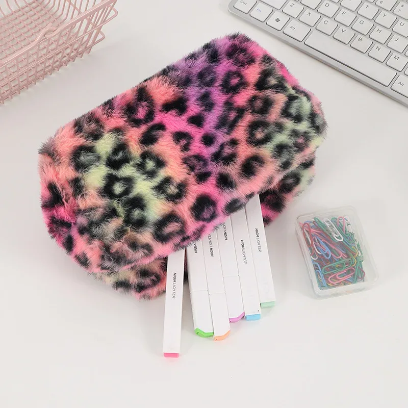 pochette de maquillage en peluche à imprimé léopard, sac de toilette portable pour voyage, sac cosmétique doux et duveteux, trousse à crayons multi-usage pour filles