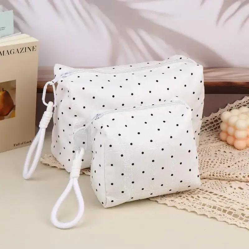 ins – sac à cosmétiques simple à pois, trousse de maquillage portable, pochette de rangement de voyage, trousse de toilette de grande capacité à fermeture éclair, cadeaux pour filles