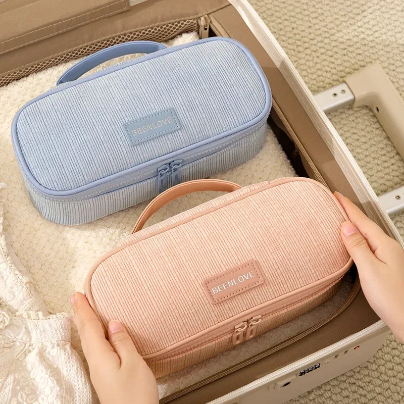 nouvelle trousse de maquillage en velours côtelé 2026 pour femme, grande capacité, sac carré multifonctionnel en velours pour soins de la peau, sac de rangement portable