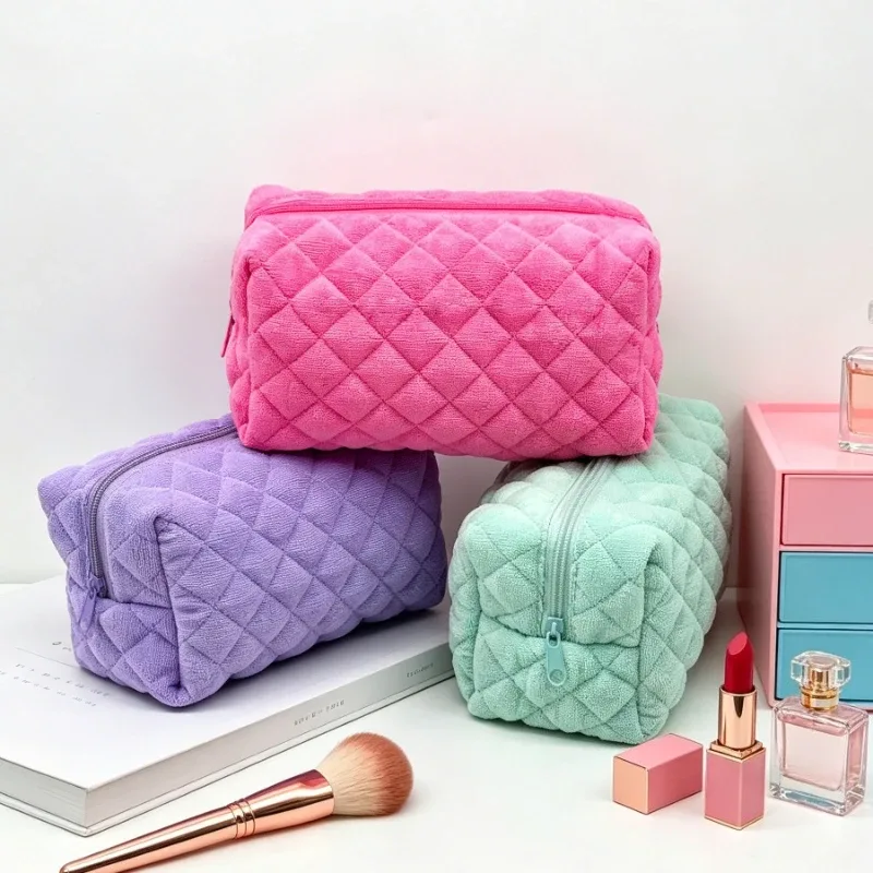 jolie trousse de toilette carrée pour femmes, multifonctionnelle, portable, pour ranger les articles de toilette et le maquillage.