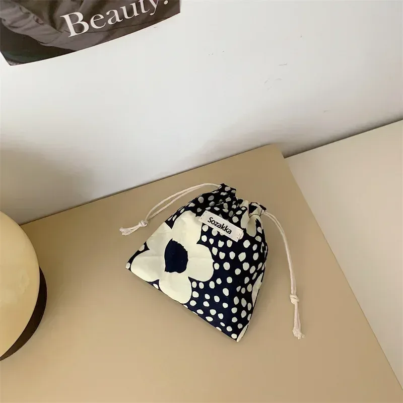 sac de rangement pour cosmétiques de voyage pour femmes, sacs à main de maquillage mignons, portefeuille kawaii grill floral, rouge à lèvres, porte-monnaie en poudre, petit