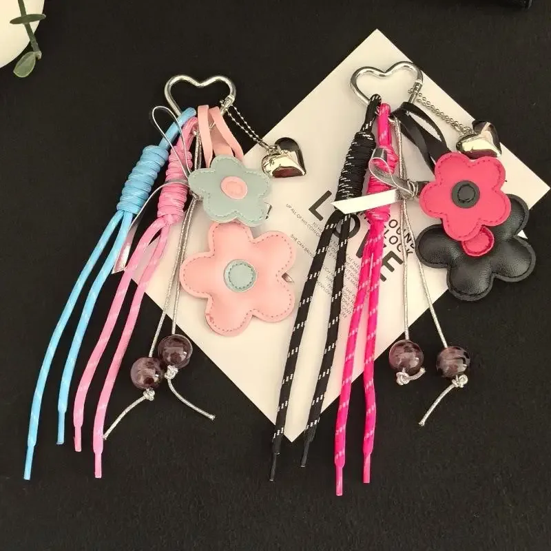 porte-clés en cuir pu avec breloque cœur fleur pour femme, accessoire mignon style bohème pour sac à main, sac fourre-tout, cadeau pour filles