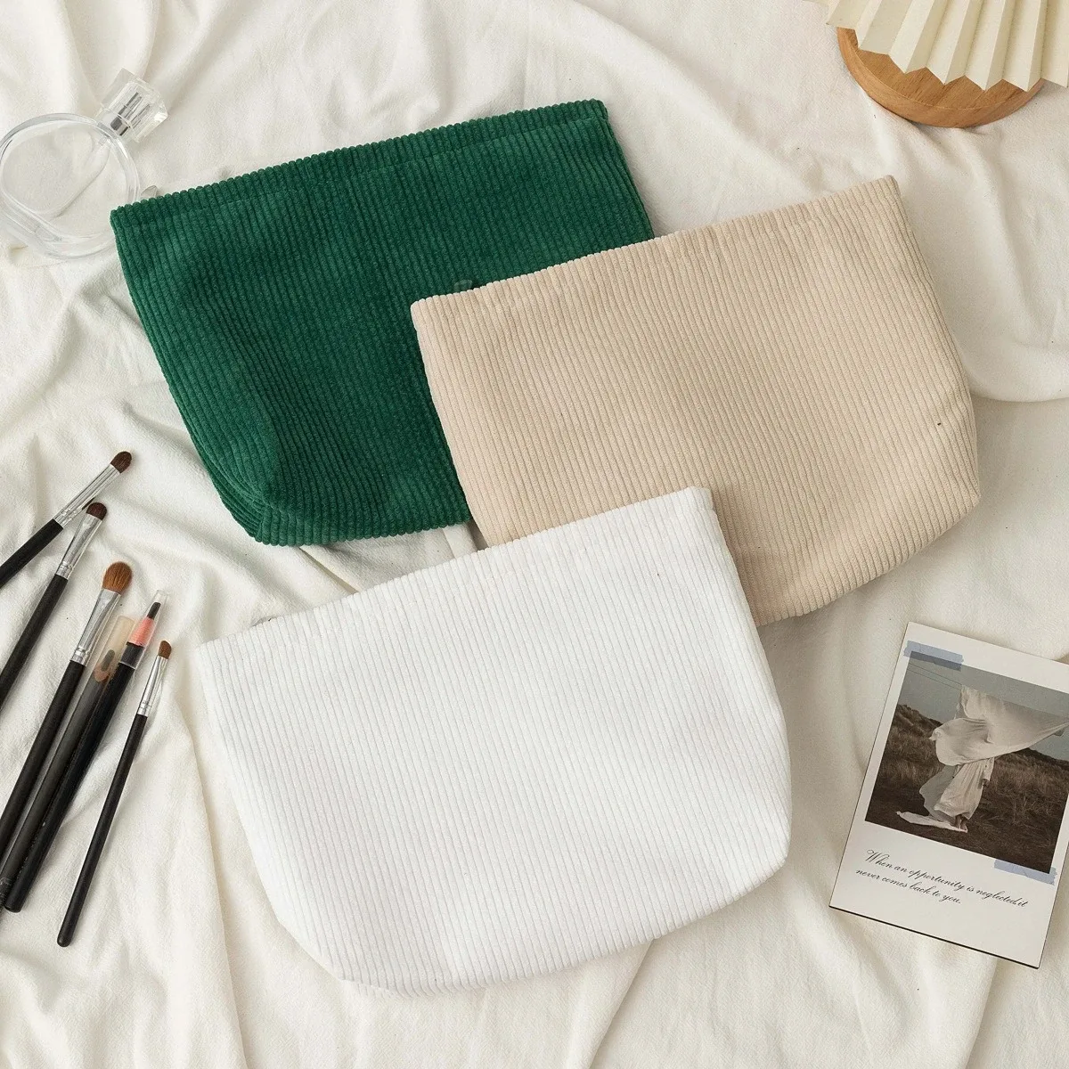 sac à cosmétiques en velours côtelé pour femmes, organisateur de maquillage coréen de couleur unie, pochette de toilette de voyage, trousse de beauté