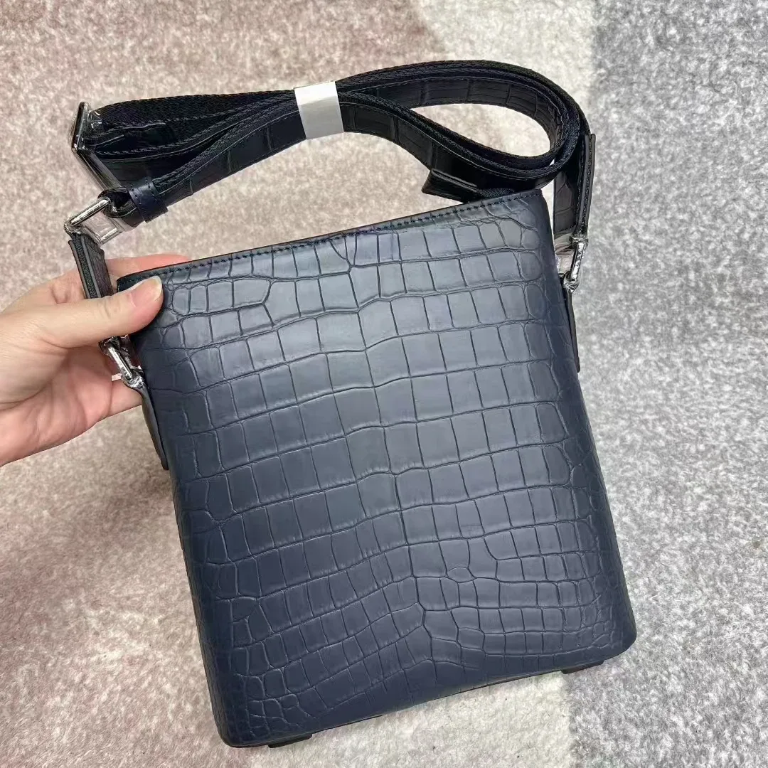 Couleur bleu foncé qualité de luxe 100% véritable cuir de crocodile peau de ventre hommes sac à bandoulière peau d'alligator sac à bandoulière