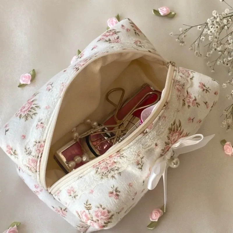 trousse de maquillage noire en dentelle avec nœud pour femme, grande capacité, sac de toilette de voyage, organisateur cosmétique mignon coréen, pochette portable pour femme