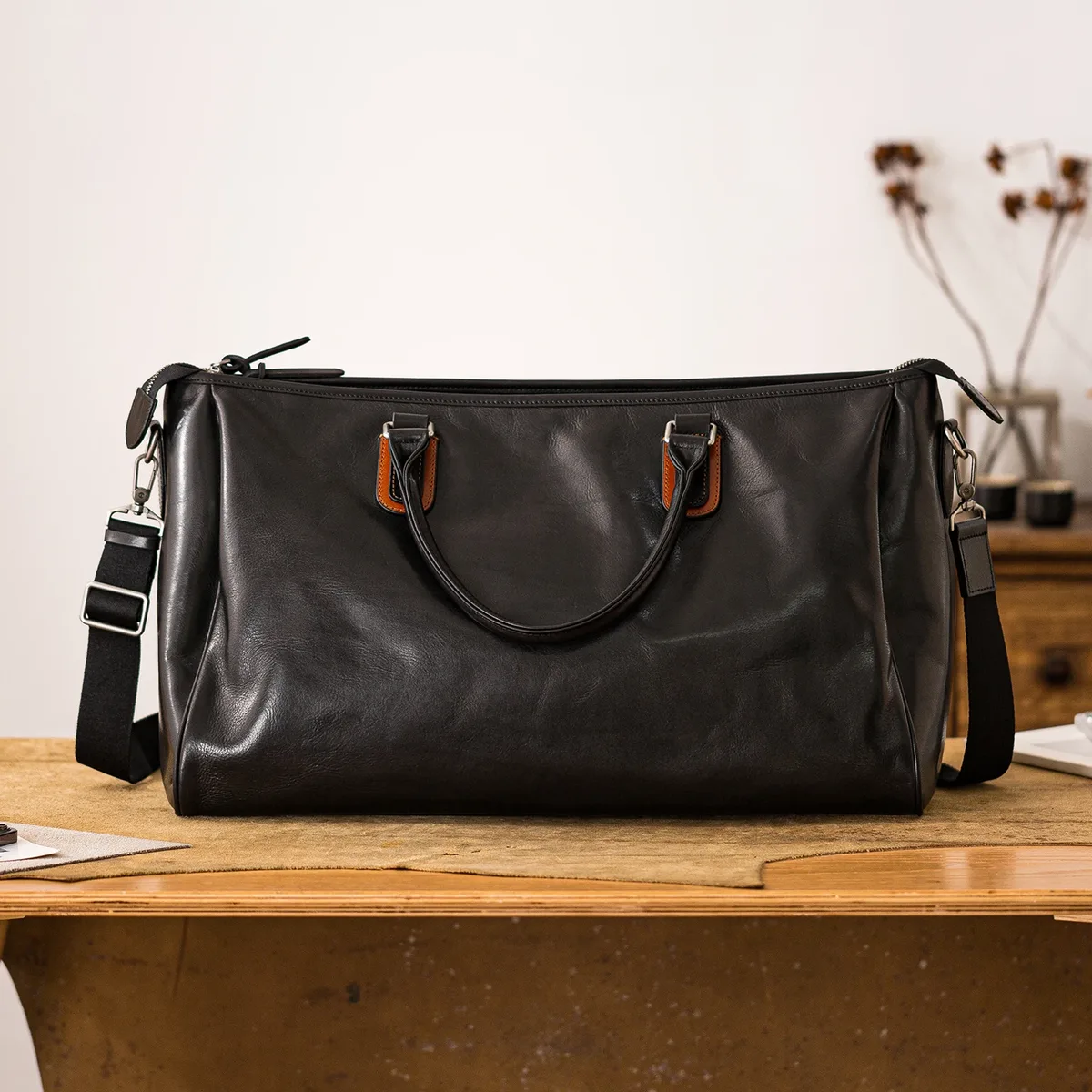 organisateur simple concepteur fait à la main en cuir véritable sac de voyage pour hommes en plein air sport décontracté luxe véritable cuir de vache noir sac à main
