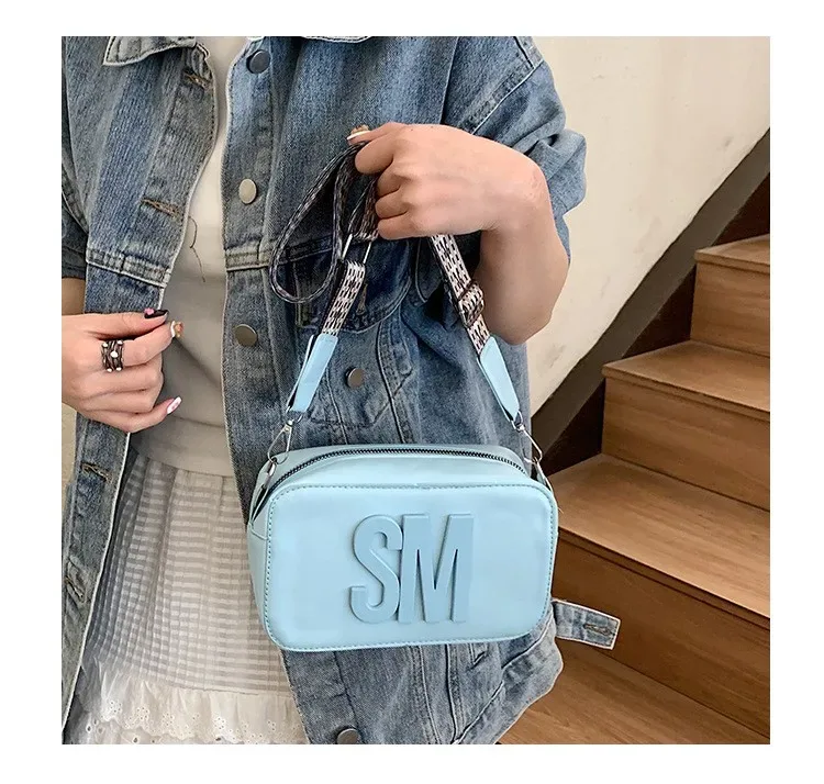 2026 steve madden sac à bandoulière polyvalent et tendance pour femme, petit sac couleur bonbon avec large sangle, sac pour appareil photo