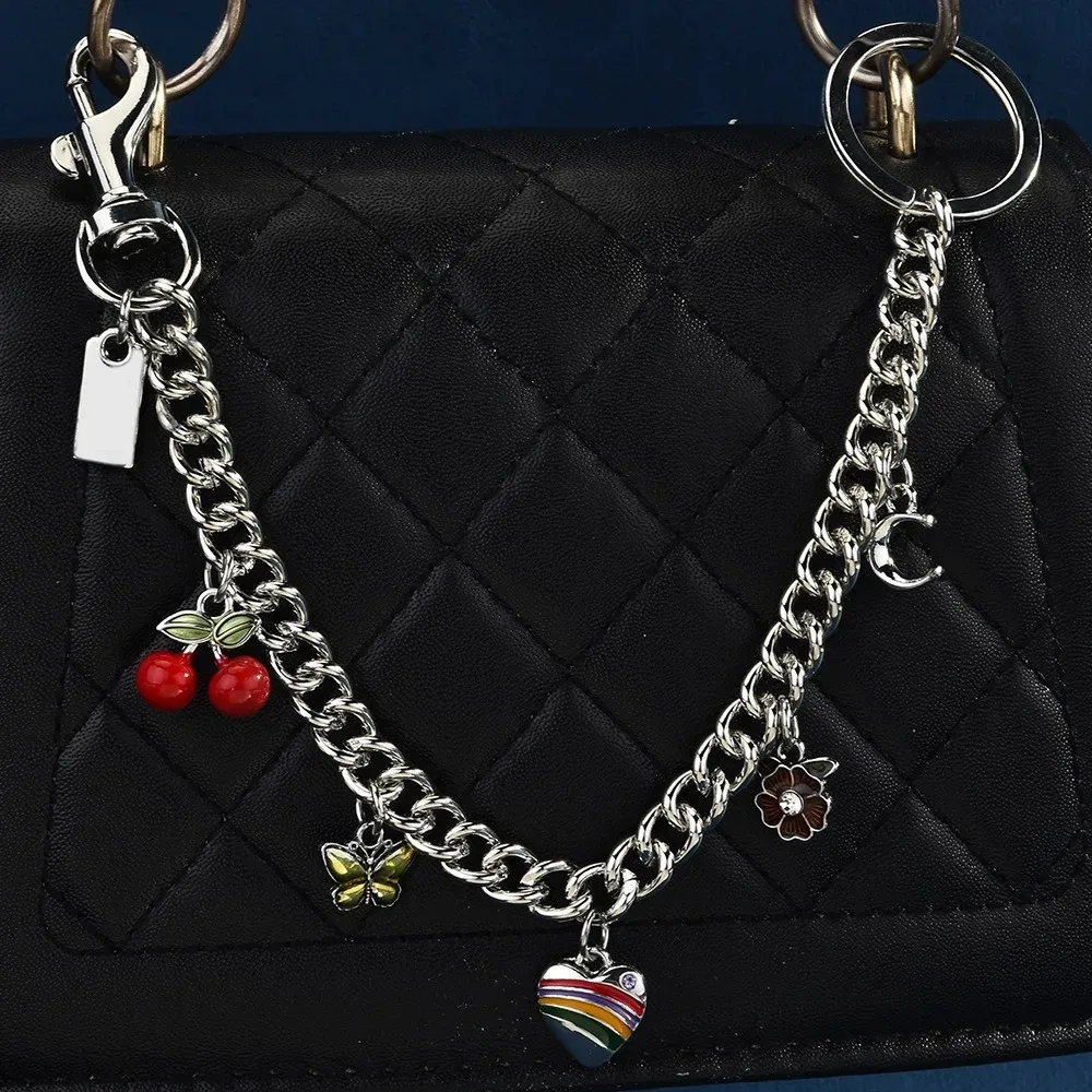 petit pendentif tendance en forme de fruit, chaîne détachable, pendentif cerise pour sac à dos, porte-clés, décoration pour fille