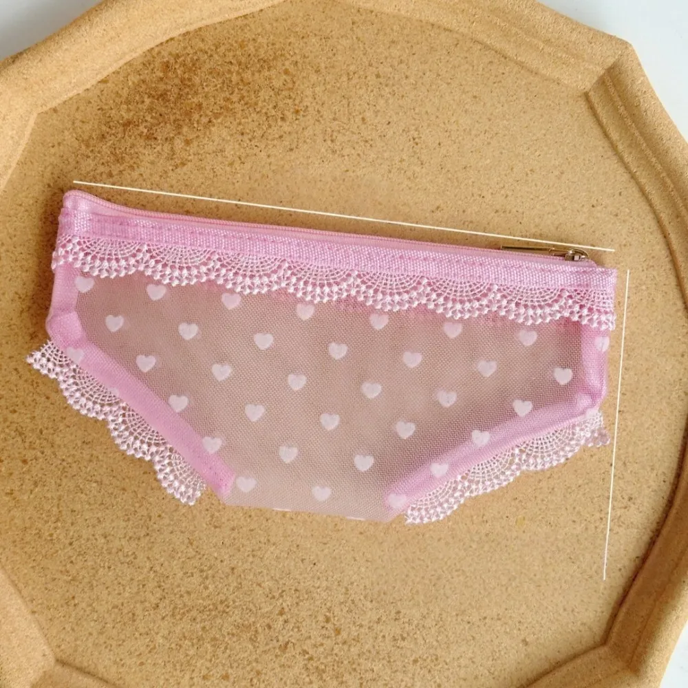 pochette de rangement cosmétique unique en forme de cœur en dentelle transparente, trousse de toilette y2k en maille pour le voyage