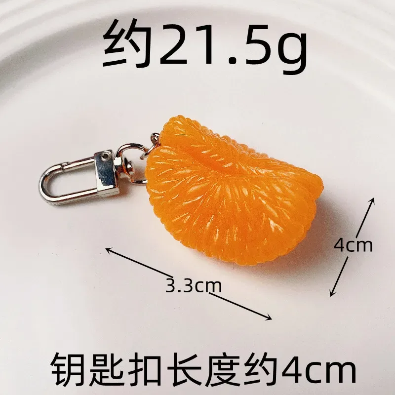 porte-clés réaliste en forme de fruit 3d avec fermoir métallique ouvrable pour sac à main, sac à dos, cadeaux d'été et accessoires de tous les jours.
