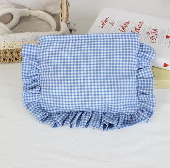 pochette à maquillage personnalisée en seersucker à volants, trousse de toilette en chenille avec nom, sac de voyage pour cosmétiques, cadeau pour elle, trousse de maquillage du matin pour la mariée