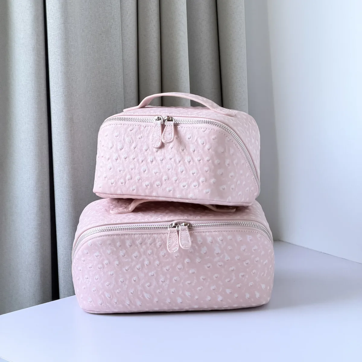 nouvelle trousse de maquillage de voyage portable en cuir véritable motif autruche rose flocon de neige, grande capacité, en cuir de vachette, luxe
