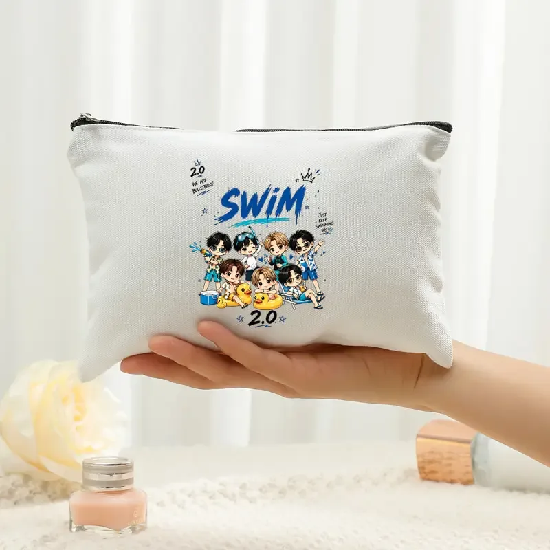 Sac à cosmétiques Kpop Fan Gift Arirang World Tour 2026, sacs de maquillage à fermeture éclair, sacs de voyage légers pour femmes et hommes, sacs de rangement légers Swim 2.0