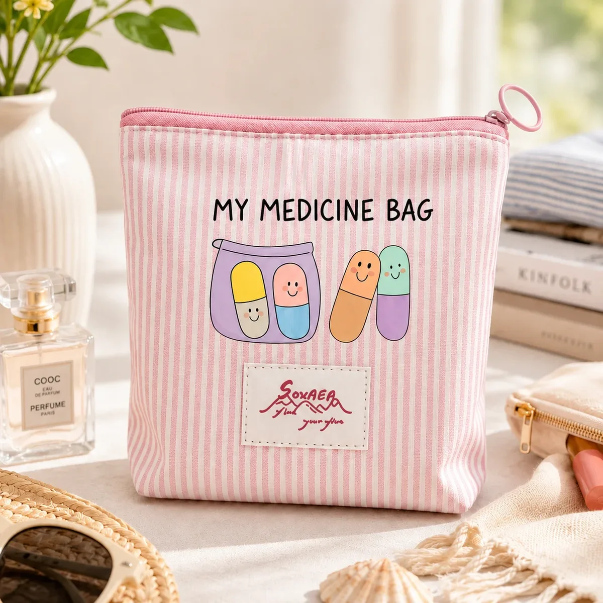 Sac à médicaments rayé rose mignon, pochette portable à fermeture éclair pour femmes et enfants, organiseur de pilules de voyage, de cosmétiques et d'objets essentiels quotidiens
