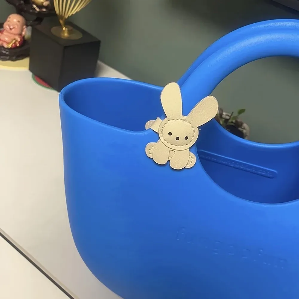 un charmant et mignon porte-clés en forme de lapin, orné de petites décorations adorables, parfait pour accrocher aux sacs à dos et aux sacs à main, accessoire de sac.