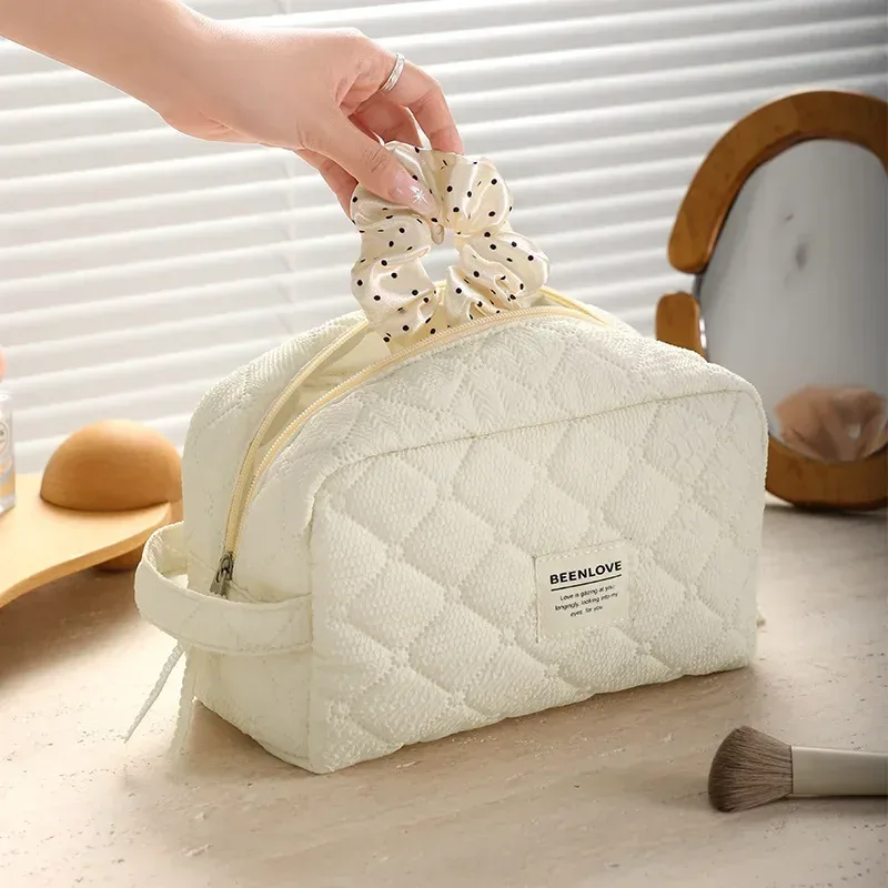 trousse de maquillage matelassurera en coton pour femme, grands sacs à fleurs, poudres cosmétiques mignonnes, sac de rangement d'articles de toilette de voyage
