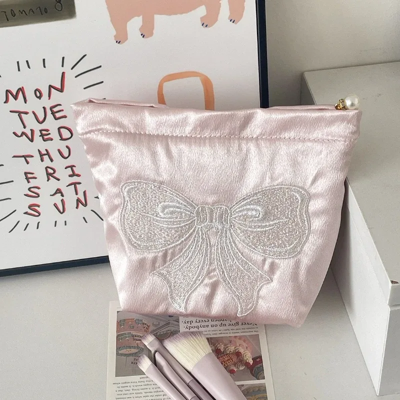 sac à cosmétiques avec nœud rose, fermeture éclair, organisateur de toilette brodé mignon, sacs de maquillage multifonctionnels pour femmes, rouge à lèvres, clé, porte-monnaie