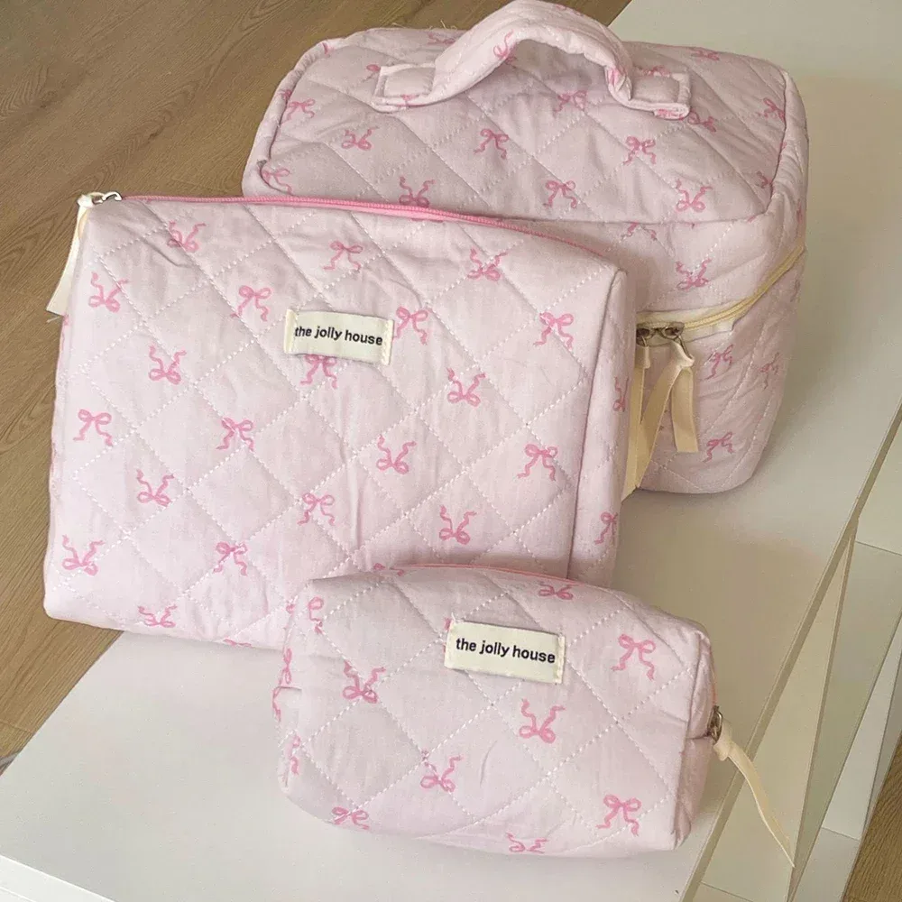 sac de rangement de cosmétiques pour femmes, bleu fraise mignon, grande capacité, pochette de maquillage de toilette, sac à main pour dames, sac matelassé, vente en gros