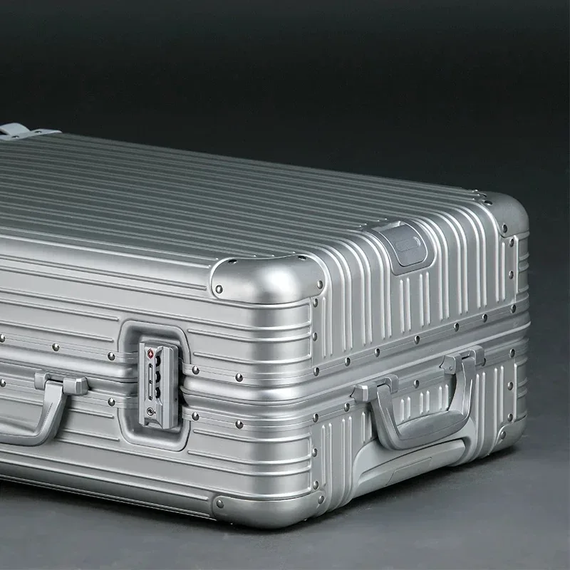 Valise en alliage d'aluminium et de magnésium 100%, serrure TSA, boîtier de chariot à bagages embarqué en métal, valise de voyage classique brillante et givrée