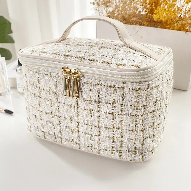 nouveau sac à maquillage tricoté pour femme 2026 – trousse de maquillage portable et tendance grande capacité bx100