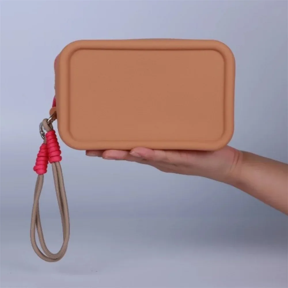 sac en silicone couleur bonbon, sac de maquillage, sac à cosmétiques, pochette de rouge à lèvres en silicone pour organisateur d'utilisation quotidienne