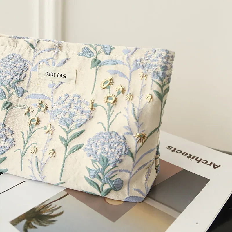 trousse de maquillage pour femmes, bouquet bleu, serviette hygiénique de grande capacité, retouche, fournitures de maquillage, sac de rangement en toile, trousse de toilette