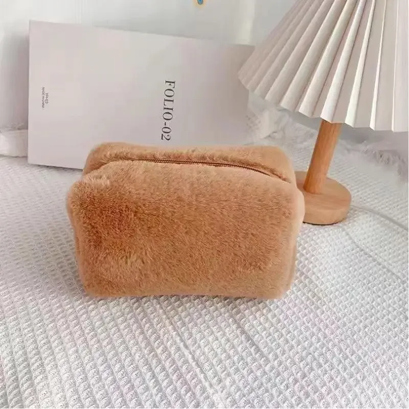 sacs de maquillage en peluche pour femmes, sac à cosmétiques de voyage souple, étui de rangement pour dames et filles