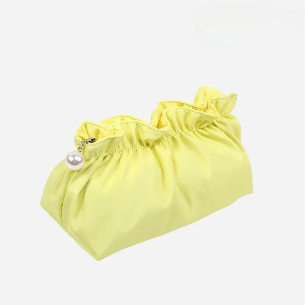 pochette de maquillage en polyester doux, forme nuage, fermeture à cordon, pochette cosmétique, surface brillante, grande capacité, organisateur de voyage
