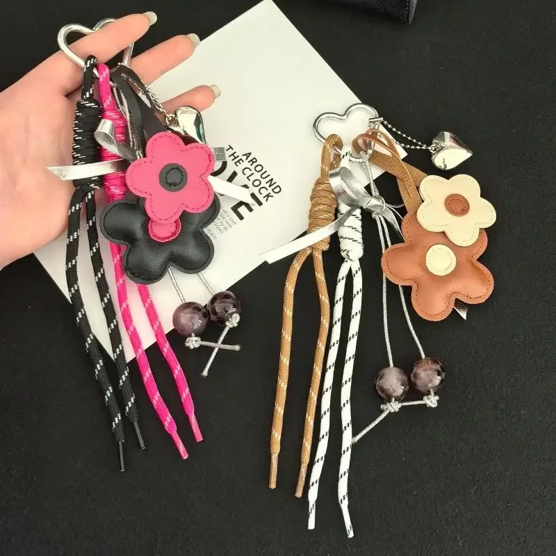 porte-clés en cuir pu avec breloque cœur fleur pour femme, accessoire mignon style bohème pour sac à main, sac fourre-tout, cadeau pour filles