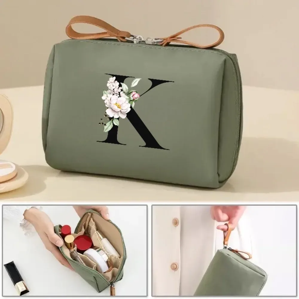 Trousse de maquillage multifonctionnelle adaptée pour ranger des cosmétiques, des serviettes hygiéniques, des câbles de charge, des clés et plus encore.