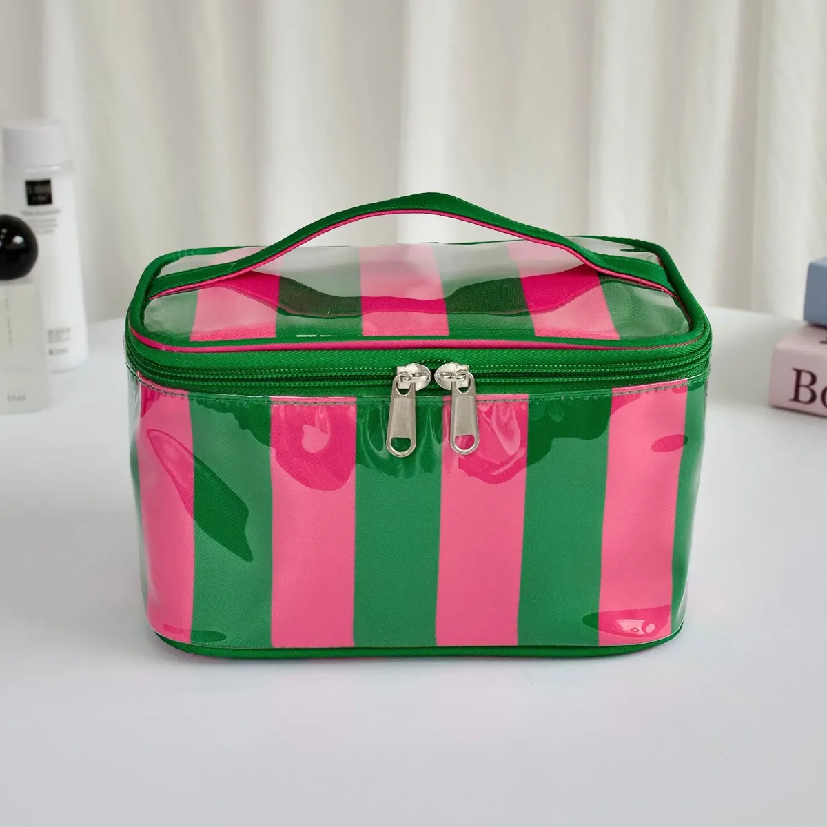 sac cosmétique brillant à rayures en pvc, très populaire, grande capacité, sac de toilette portable, sac de rangement de voyage imperméable