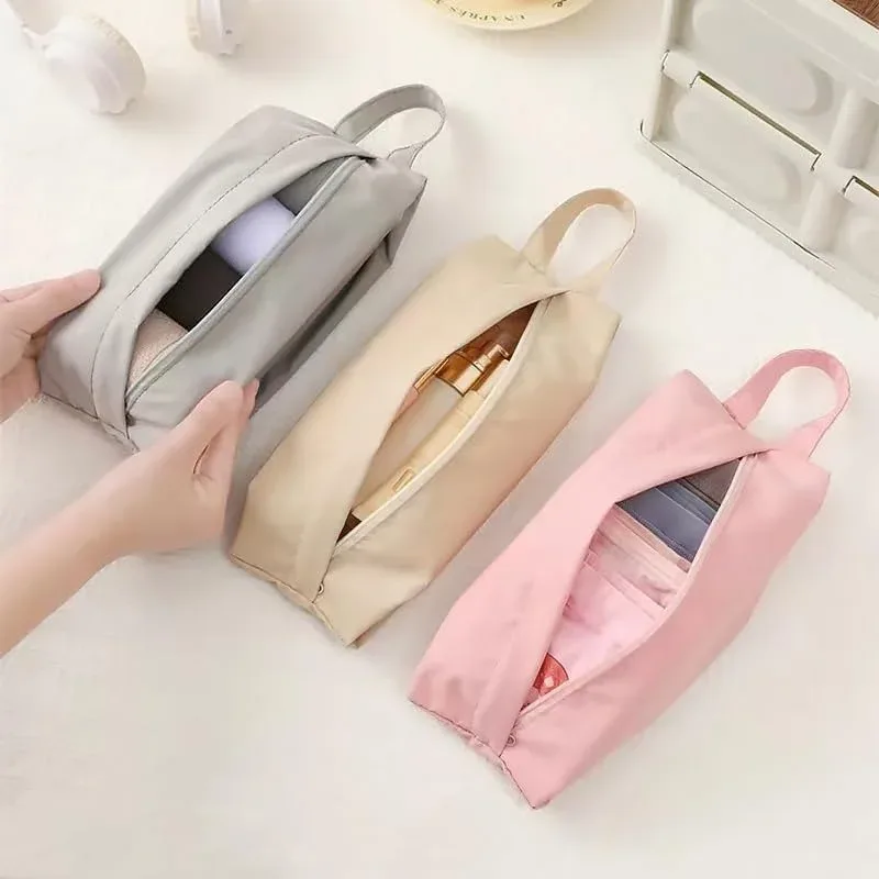 Sac de rangement pour sous-vêtements de voyage, trousse à cosmétiques multifonction, trousse de toilette portable à fermeture éclair, sacs de rangement pour chaussettes en forme de cube