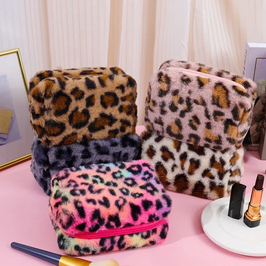 sacs de maquillage en peluche léopard pour femmes, sac à cosmétiques de voyage souple, étui de rangement pour dames et filles, étui de maquillage, sacs à main nécessaires