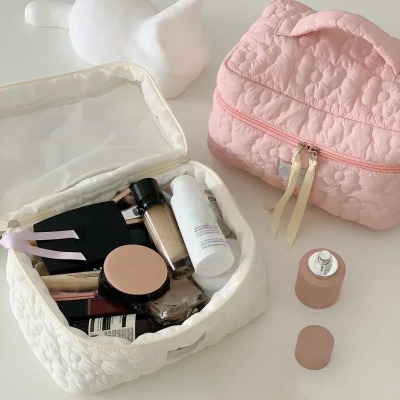 trousse de toilette portable en coton matelassé avec fermeture éclair pour femme, sac à main d'évaluateur cosmétique, forme de boîte, trousse de maquillage mignonne pour filles, 1pc