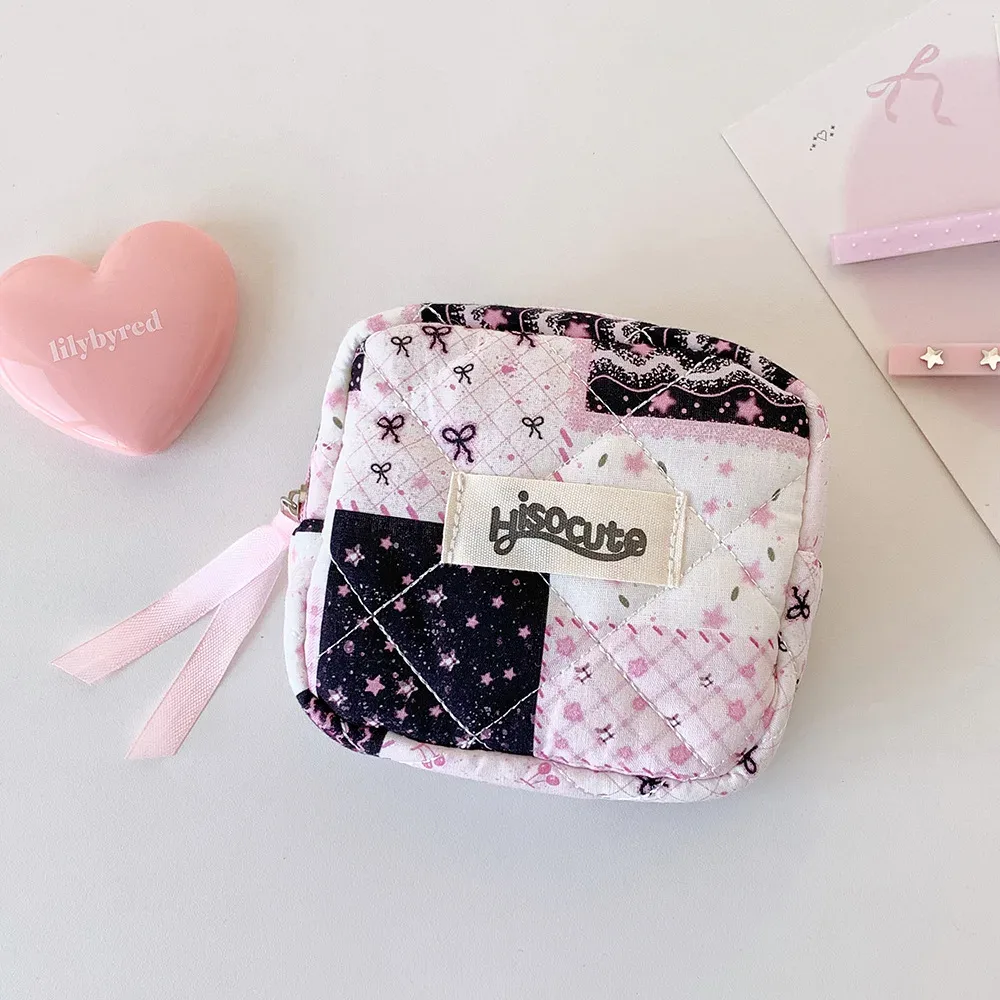 nouvelle trousse de maquillage carrée matelassée avec nœud, sac de voyage portable pour fille, sac d'hygiène en coton, sac de rangement cosmétique, cadeau d'anniversaire pour femme