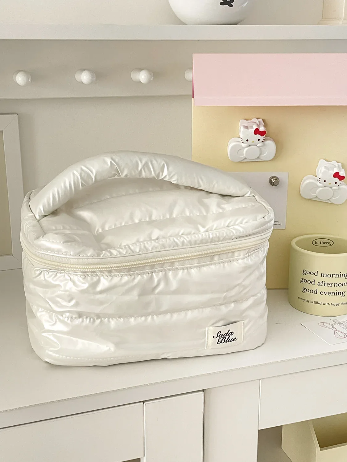 trousse de toilette portable étanche grande capacité minimaliste haut de gamme yt série lazy – sac de maquillage