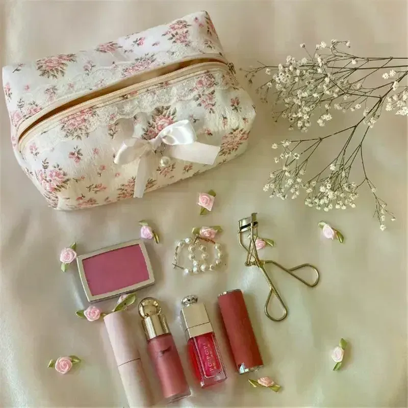 trousse de maquillage grande capacité mignonne avec nœud en dentelle, sac cosmétique de voyage pour femme, trousse de toilette à fermeture éclair, étui à crayons, sacs de rangement