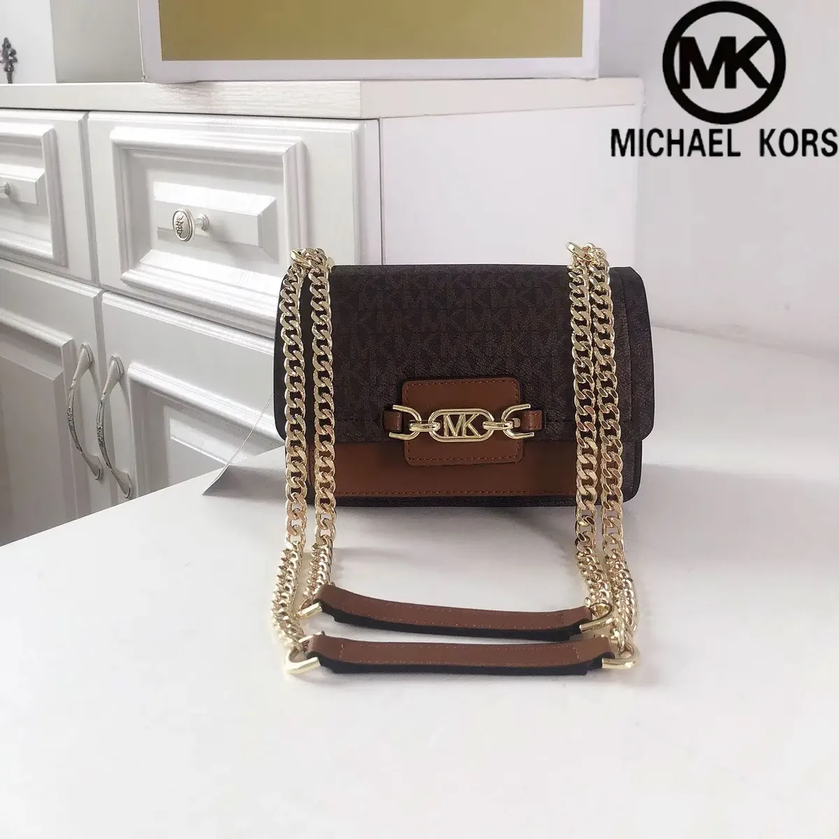 sac à bandoulière de luxe michael kors pour femmes, neuf et de haute qualité, classique, petit sac carré spécialement conçu.