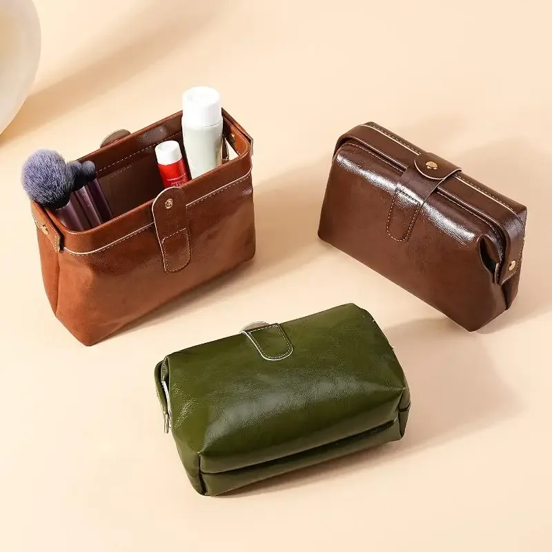 porte-monnaie à boutons de couleur unie pour filles, sac à cosmétiques en cuir pu vintage à la mode pour femmes, trousse de maquillage de grande capacité, étanche, 1 pièce