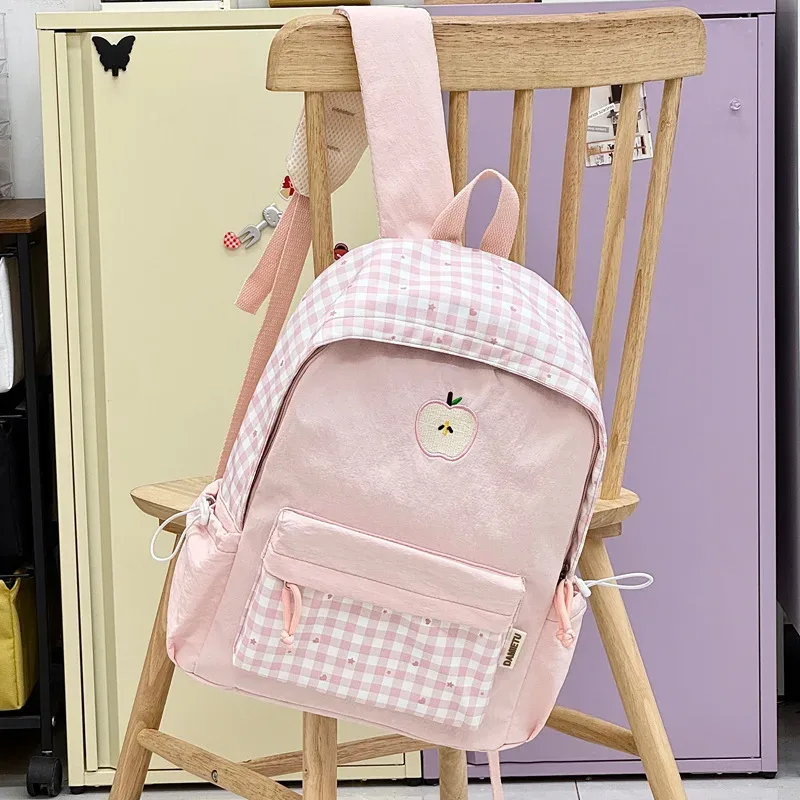 sac à dos d'étudiant en nylon à carreaux, style coréen, motif cœur, doux, mignon, décontracté, respirant, léger, pour les trajets quotidiens