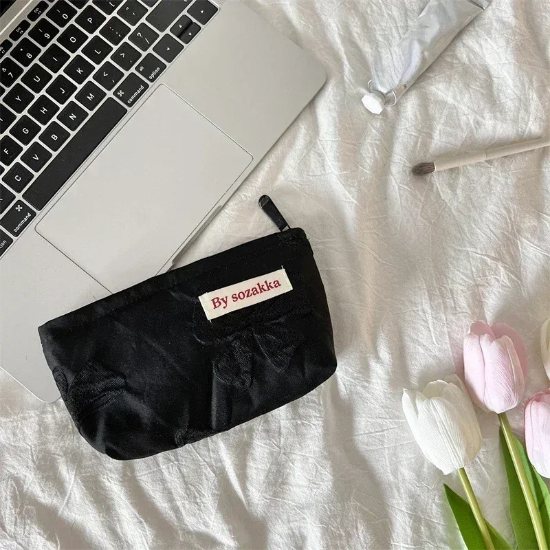 trousse de maquillage imprimée de fleurs 3d pour femmes, petit sac cosmétique, pinceaux de maquillage, rouge à lèvres, trousse de rangement mignonne, style coréen