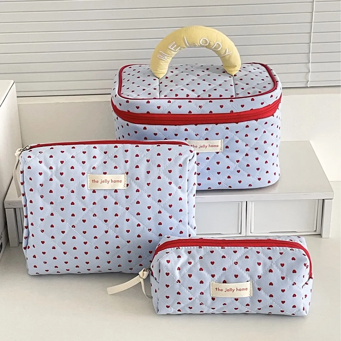 lot de 3 trousses de toilette matelassées à nœuds et motifs floraux, style vintage, grande capacité, souples et portables, pour maquillage et articles de toilette