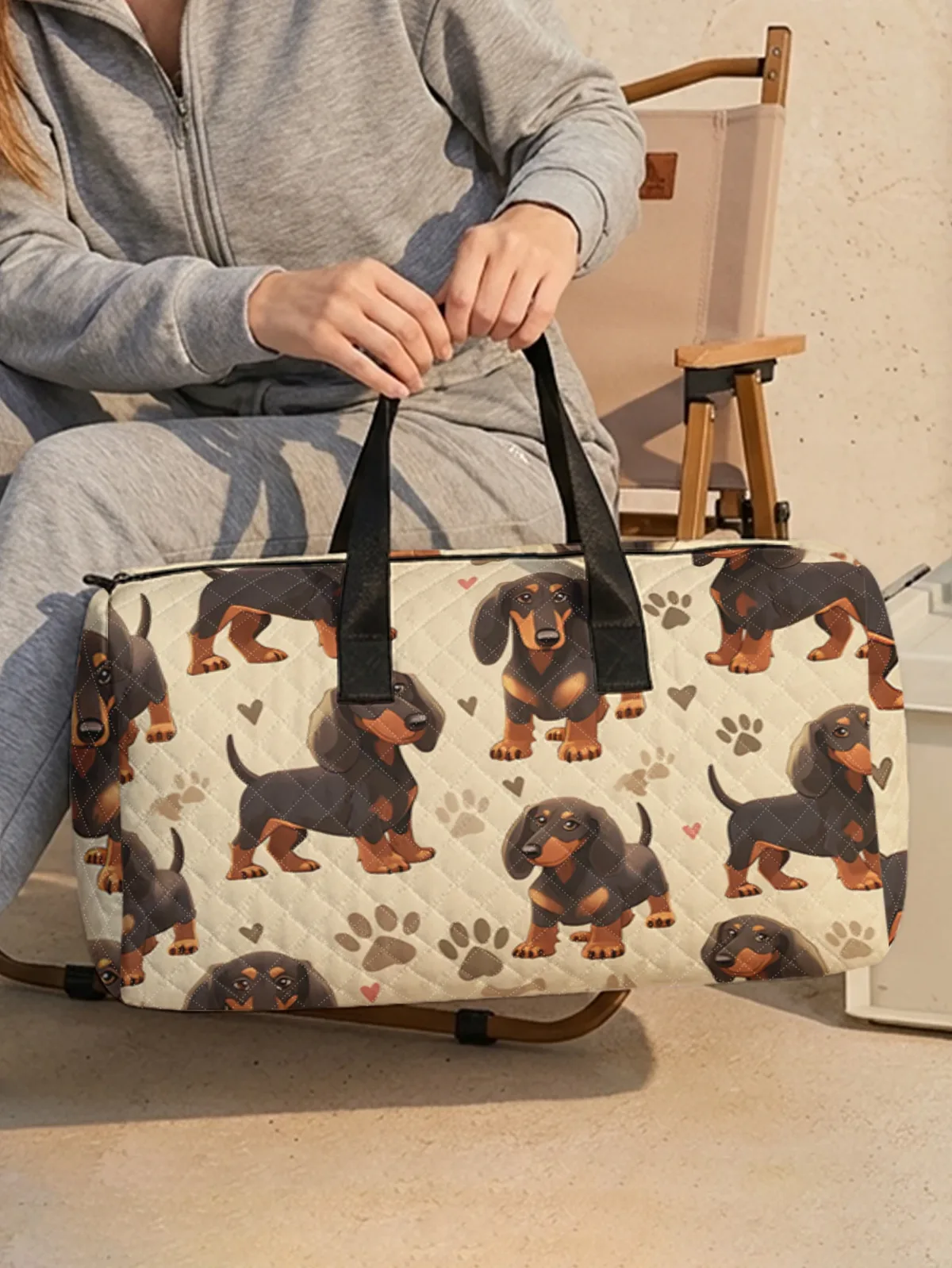 sac de sport portable avec imprimé cœur et patte de chien teckel mignon, 2 styles, 1 pièce, adapté aux voyages de week-end, aux sports et aux courses.