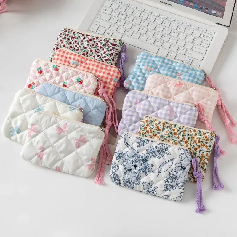 sac à cosmétiques avec nœud mignon, sac à cosmétiques à fermeture éclair pour femmes, petit étui de rangement pour rouge à lèvres, trousse de maquillage, sacs pour cartes de voyage pour dames
