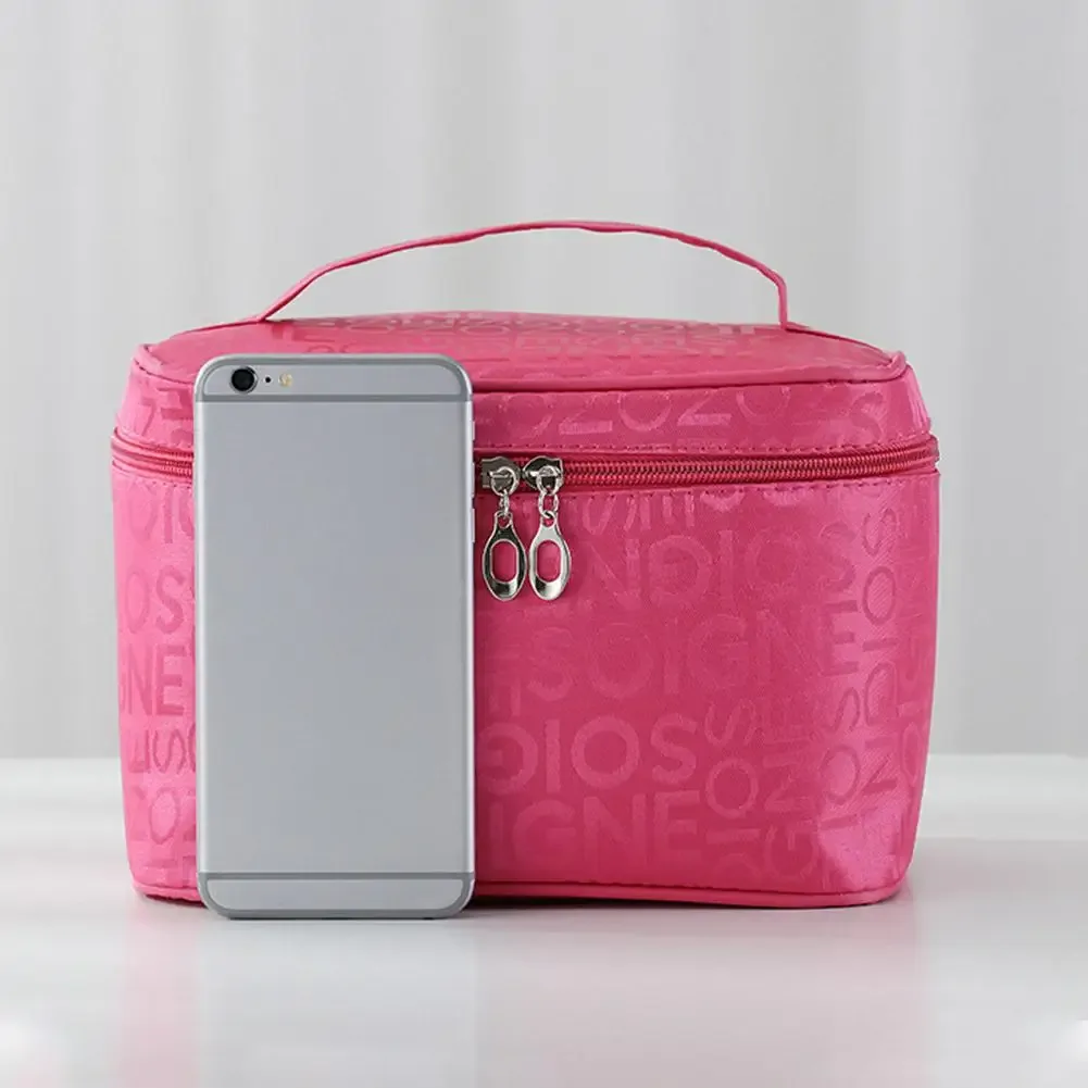 sac à cosmétiques de style coréen avec imprimé de lettres, grande capacité, portable, étui de maquillage de voyage, organisateur de rangement pour articles de toilette pour femmes.