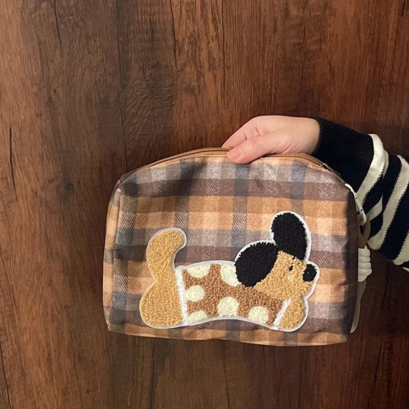 jolis sacs de rangement de maquillage à carreaux pour chiot avec lanière ; cadeaux d'organisation cosmétique de voyage super capacitifs