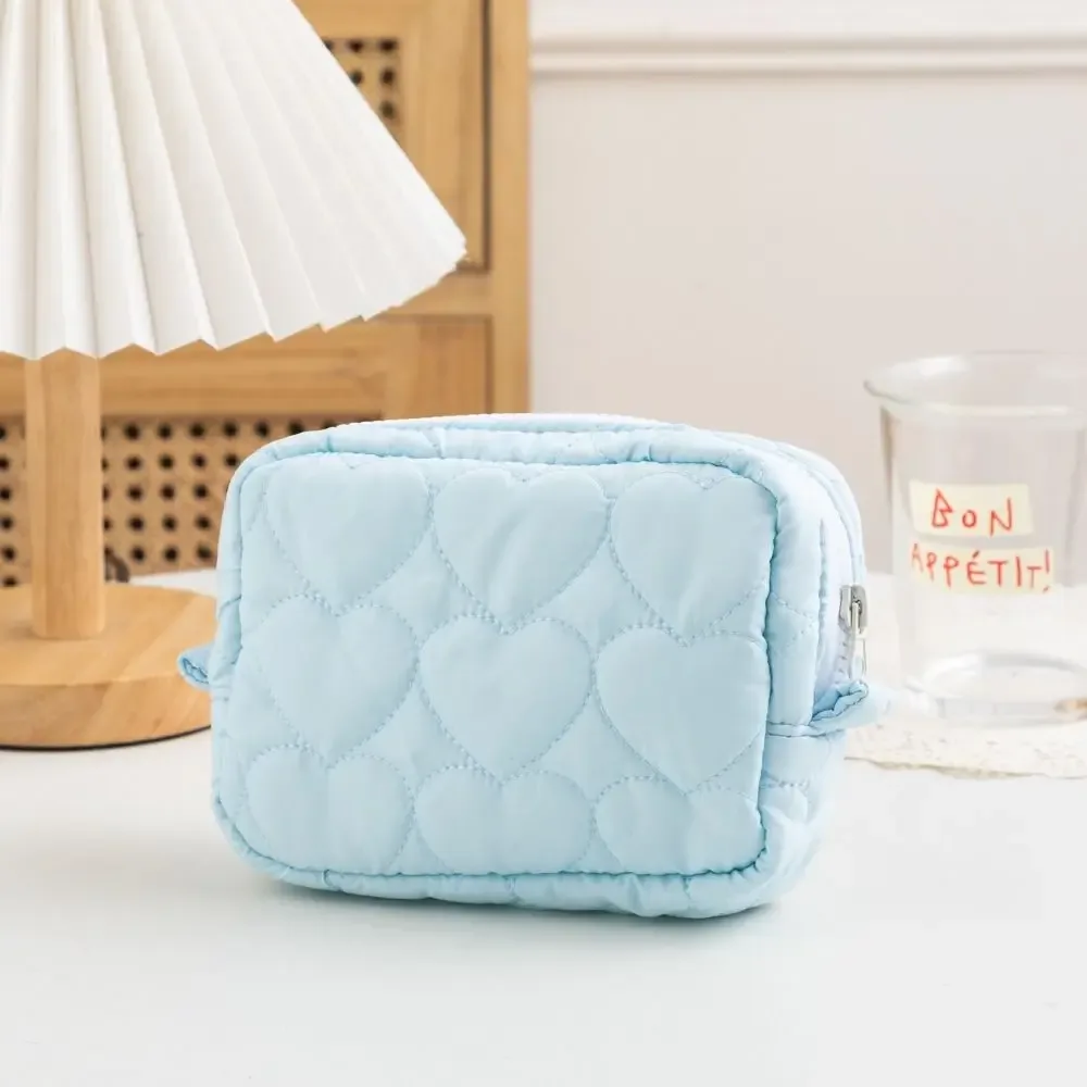 sacs de rangement de voyage pour étudiants, mini poudres cosmétiques, sacs à main d'embrayage pour femmes, design coeur d'amour, grande capacité, mignon, nouvelle mode