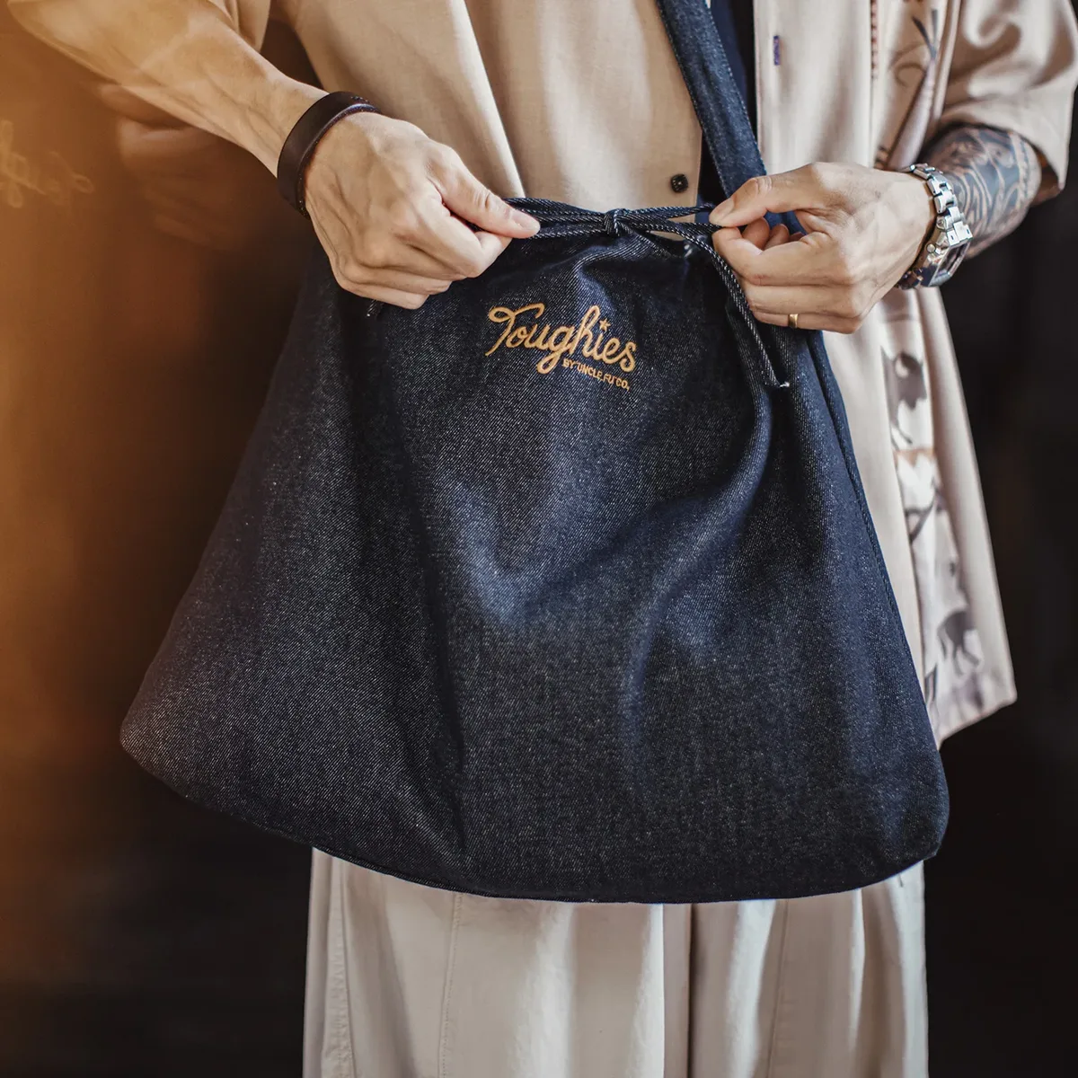 sac fourre-tout réversible en jean maden pour homme, grande capacité, sac à bandoulière, sac fourre-tout en jean double face, unisexe, portable, décontracté