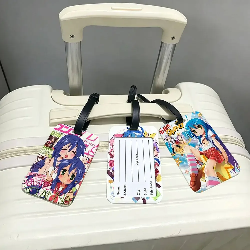 étiquette de bagage anti-perte anime lucky star en pvc, porte-carte d'identité, étiquette de nom pour voyage en plein air